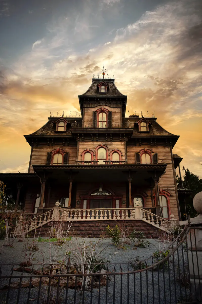 Abandoned Victorian House with an haunted look. 