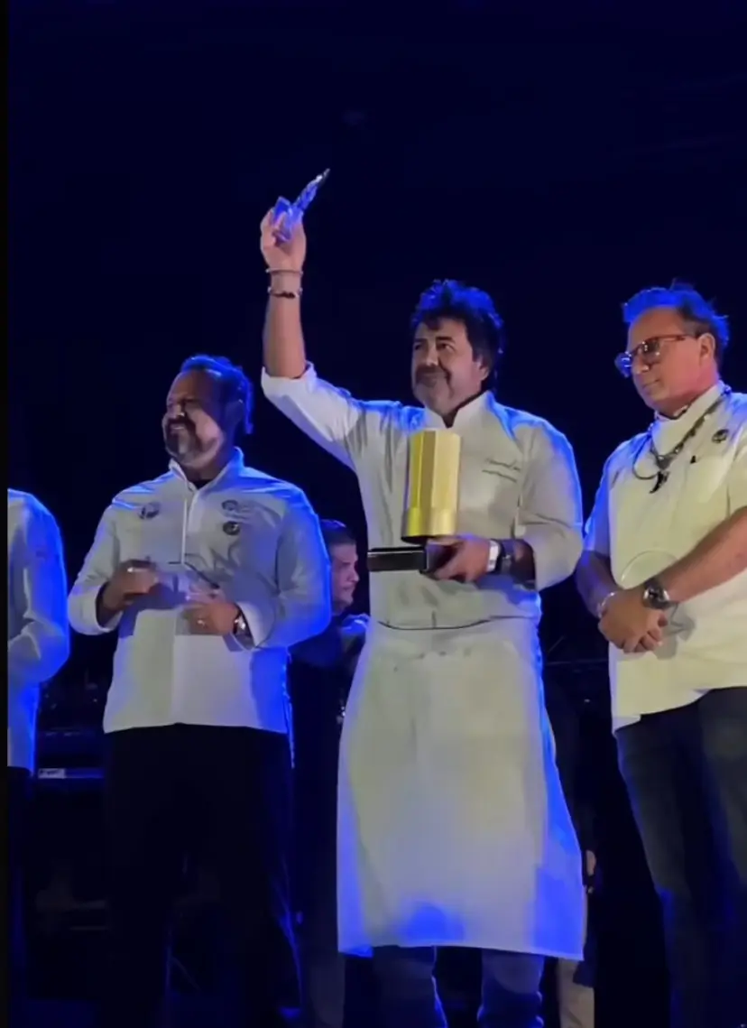 Chefs on stage at Sabor a Cabo 2023, courtesy of Vanessafukunaga on Instagram.