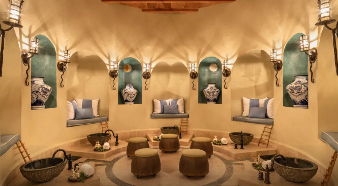 Lounge area where you can get a foot massage.