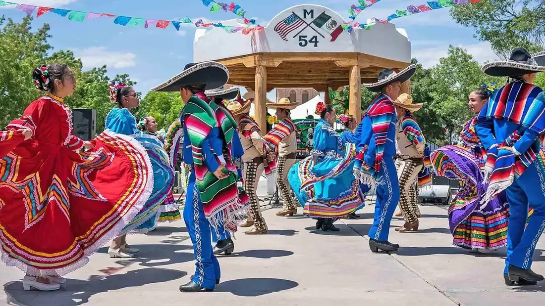Dancing in town square for 5 de Mayo.